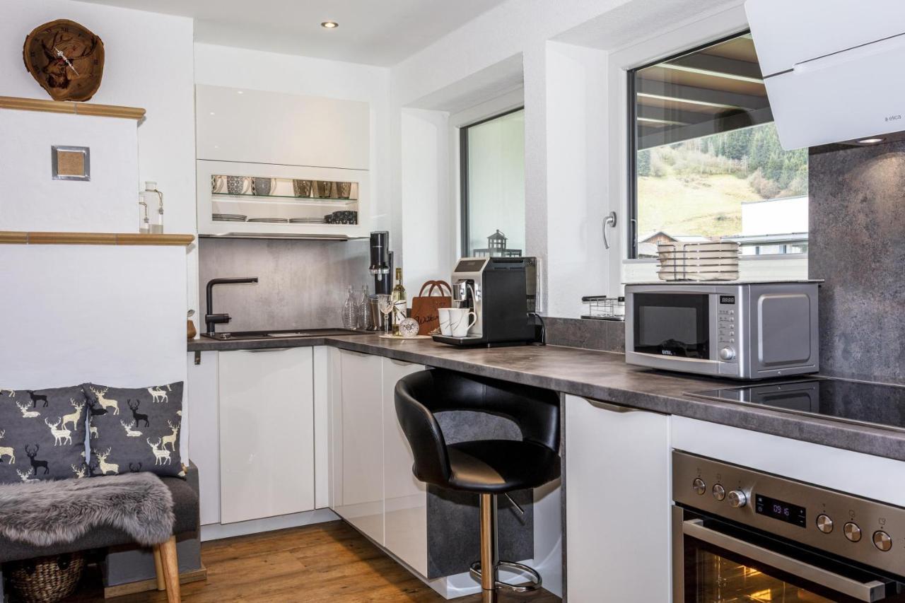 Ferienwohnung Katharina Hollersbach im Pinzgau Bagian luar foto