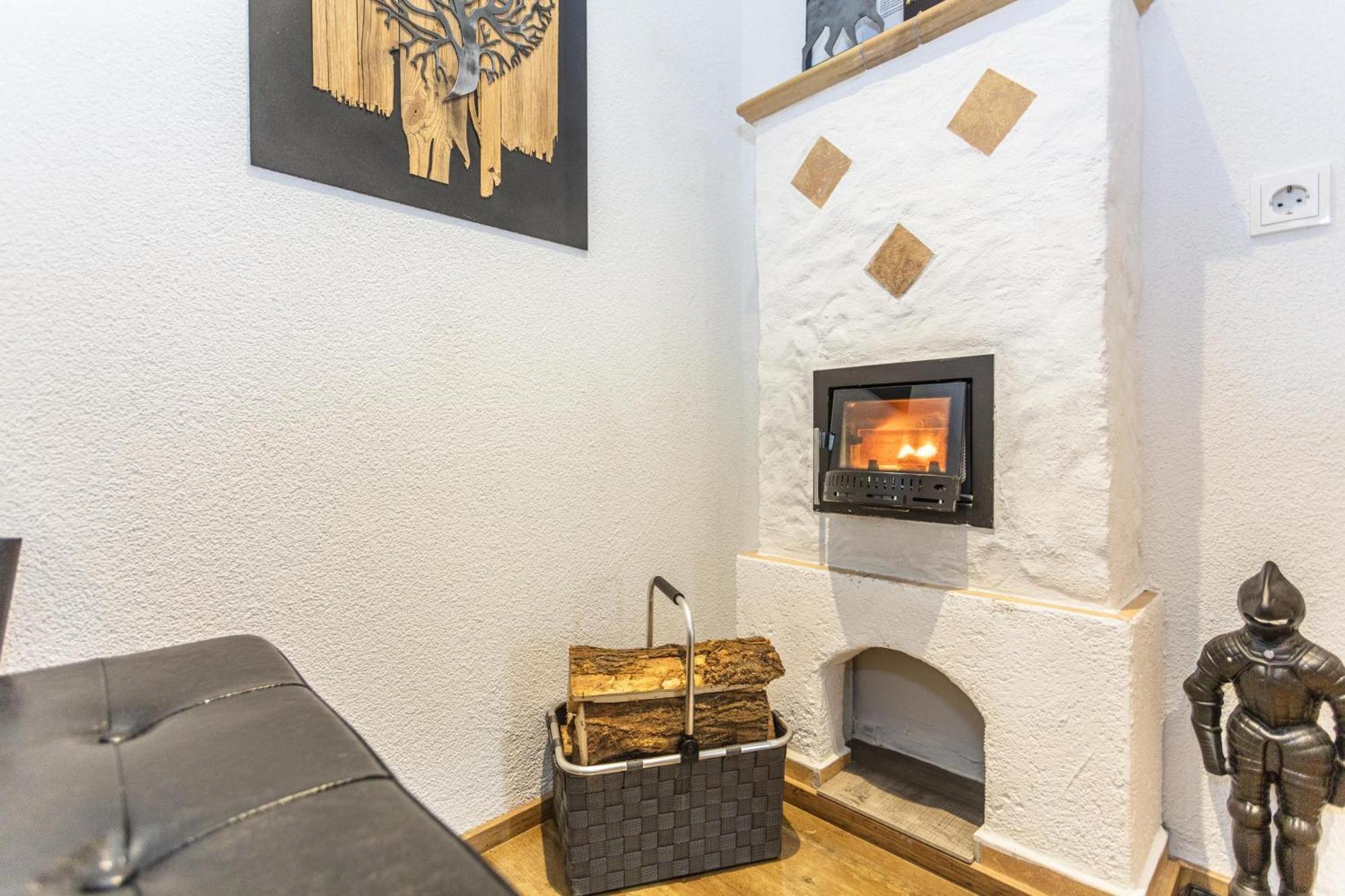 Ferienwohnung Katharina Hollersbach im Pinzgau Bagian luar foto